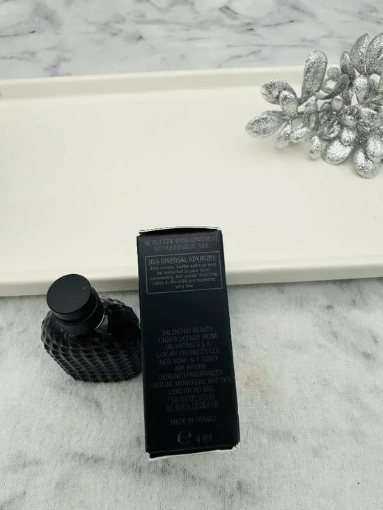 Valentino Uomo Born in Roma Intense EDP,Warm Spicy-Mini 4ml,0.135oz-BOXED-NEW - Picture 11 of 16